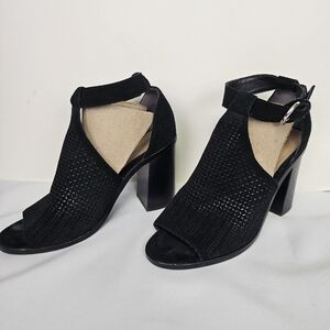 Marc Fisher Vixen Suede Open Toe Block Heel Ankle Strap Sz 10 Whimsigoth Career